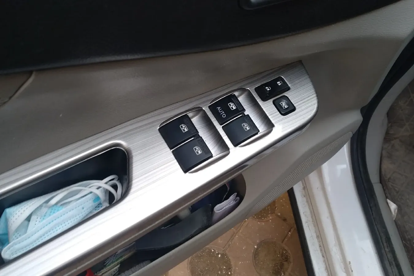 2017 DongFeng Forthing S500 1.5L 120HP L4 5MT,autocango,china used car exporter,china ev exporter,chinese used car exporter,chinese used ev exporter