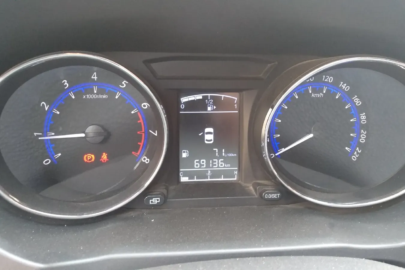 2017 DongFeng Forthing S500 1.5L 120HP L4 5MT,autocango,china used car exporter,china ev exporter,chinese used car exporter,chinese used ev exporter