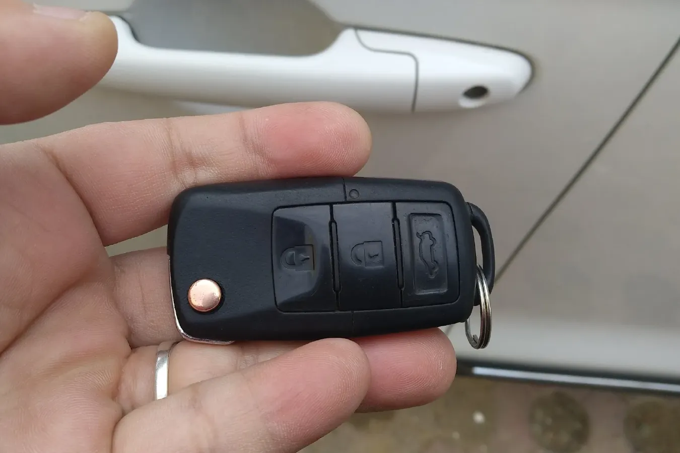 2017 DongFeng Forthing S500 1.5L 120HP L4 5MT,autocango,china used car exporter,china ev exporter,chinese used car exporter,chinese used ev exporter