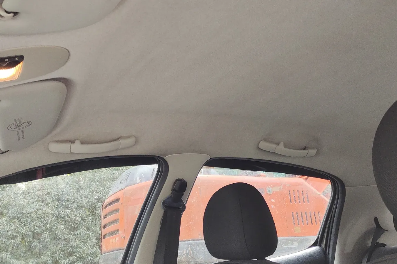 2007 Peugeot 206 1.6L 106HP L4 4AT,autocango,china used car exporter,china ev exporter,chinese used car exporter,chinese used ev exporter