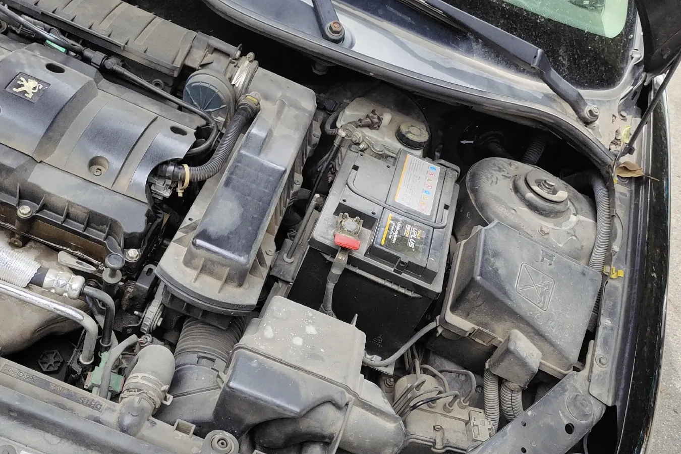 2007 Peugeot 206 1.6L 106HP L4 4AT,autocango,china used car exporter,china ev exporter,chinese used car exporter,chinese used ev exporter