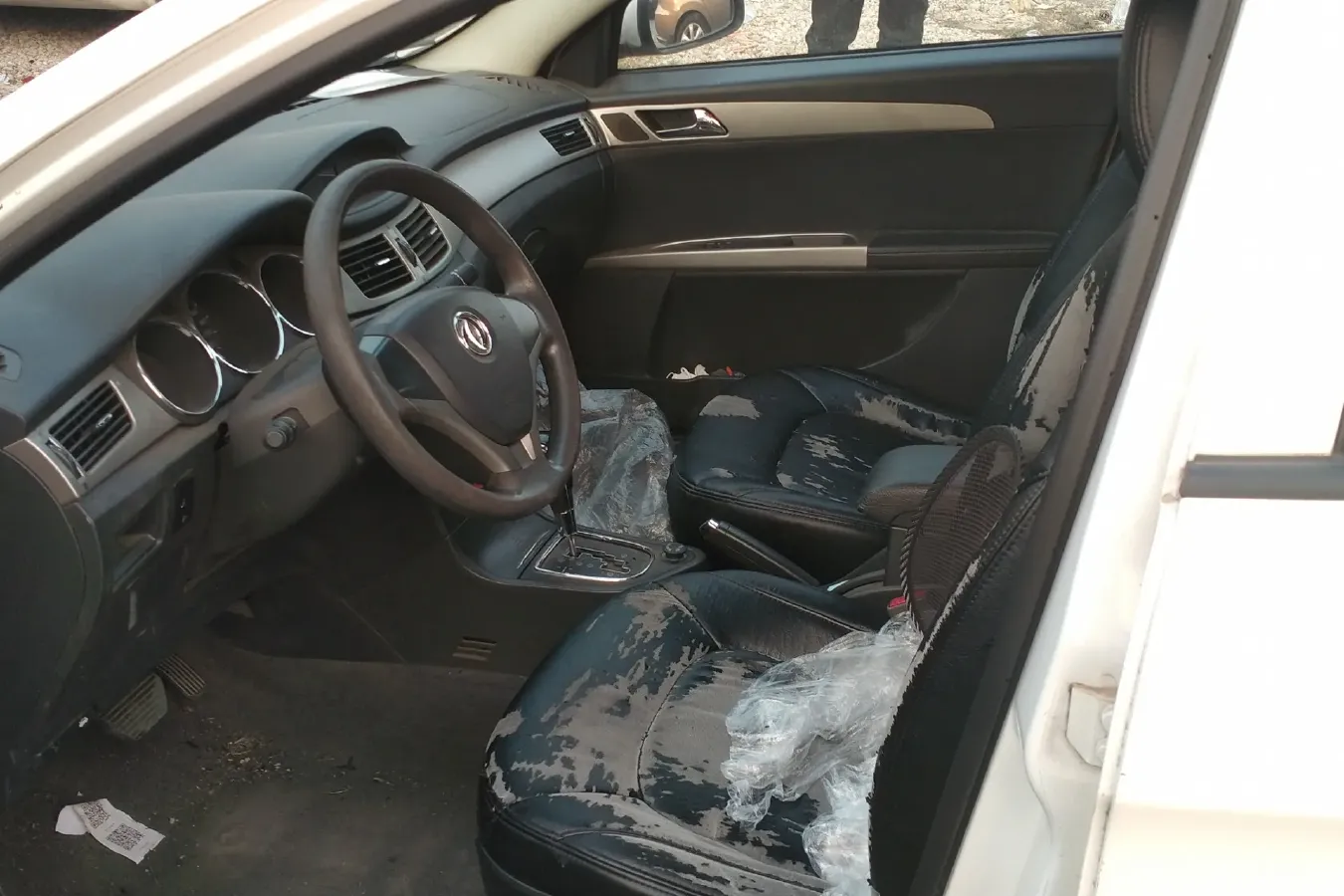 2014 DongFeng Aeolus S30 1.5L 116HP L4 4AT,autocango,china used car exporter,china ev exporter,chinese used car exporter,chinese used ev exporter