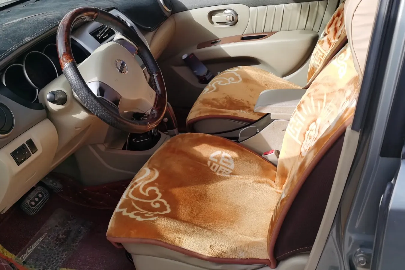 2006 Nissan Geniss 1.8L 126HP L4 4AT,autocango,china used car exporter,china ev exporter,chinese used car exporter,chinese used ev exporter