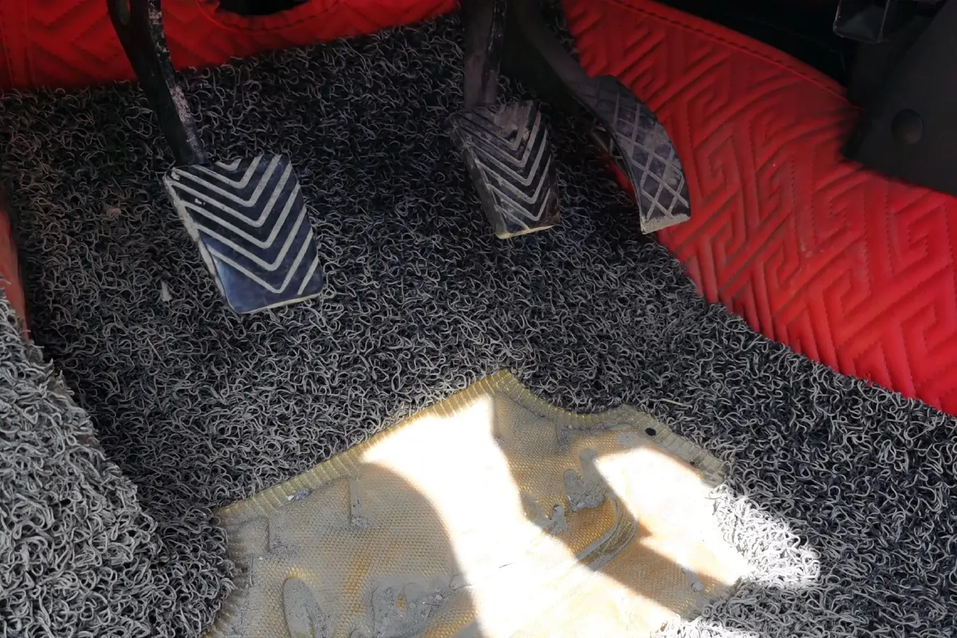 2010 Brilliance Auto JunJie FRV 1.3L 88HP L4 5MT,autocango,china used car exporter,china ev exporter,chinese used car exporter,chinese used ev exporter