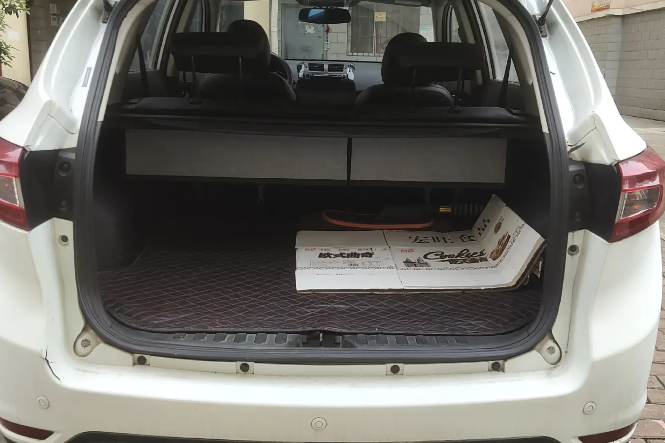 2014 Landwind X5 2.0T 190HP L4 8AT,autocango,china used car exporter,china ev exporter,chinese used car exporter,chinese used ev exporter