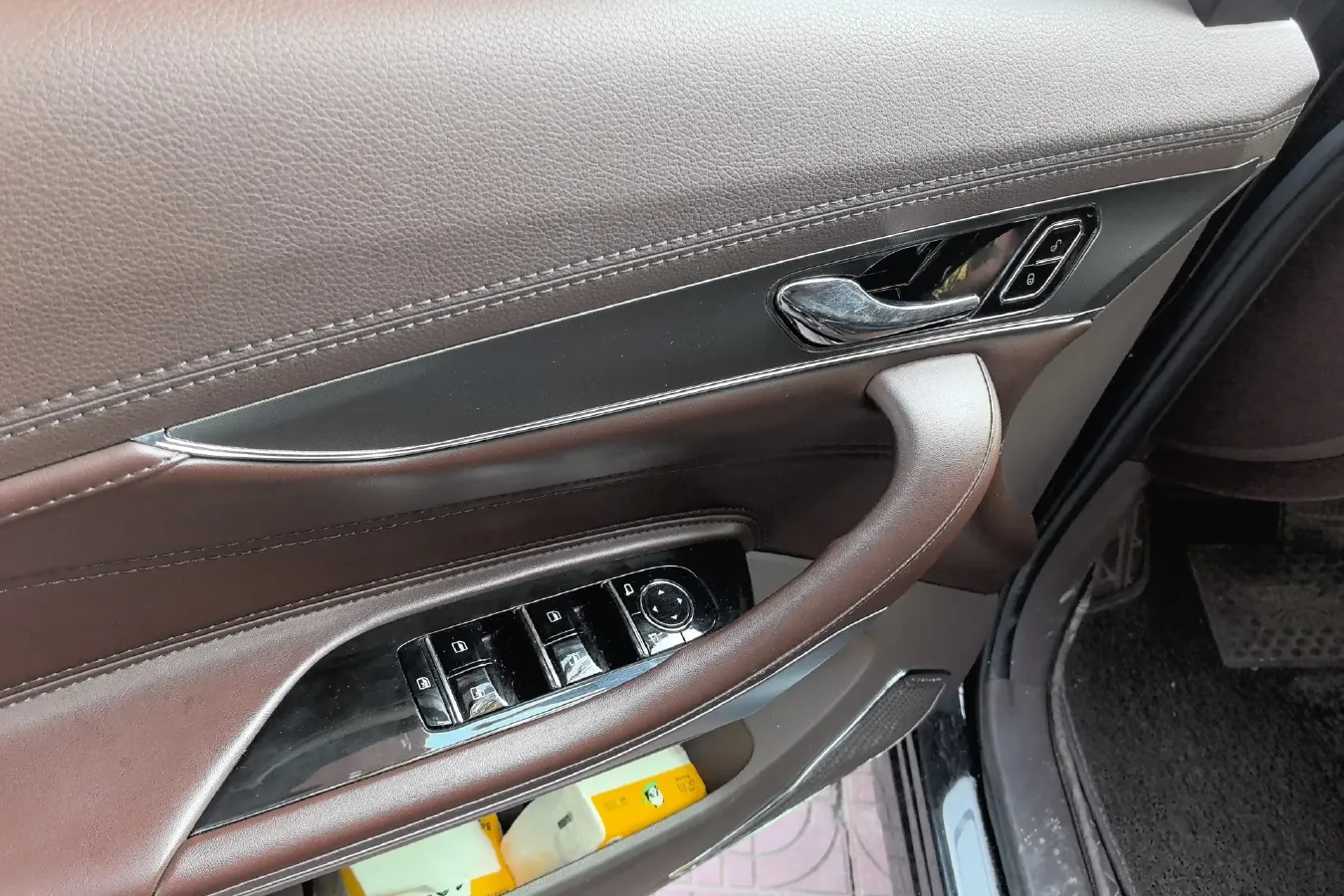 2018 Leopaard Mattu 1.6T 200HP L4 6DCT,autocango,china used car exporter,china ev exporter,chinese used car exporter,chinese used ev exporter