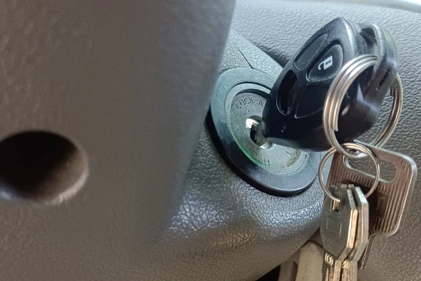 2012 JAC HeYue 1.5L 113HP L4 5MT,autocango,china used car exporter,china ev exporter,chinese used car exporter,chinese used ev exporter