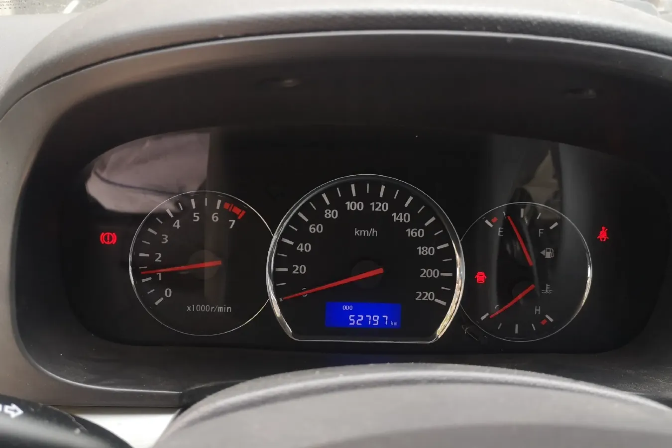 2012 ChangAn Alsvin V5 1.5L 114HP L4 5MT,autocango,china used car exporter,china ev exporter,chinese used car exporter,chinese used ev exporter