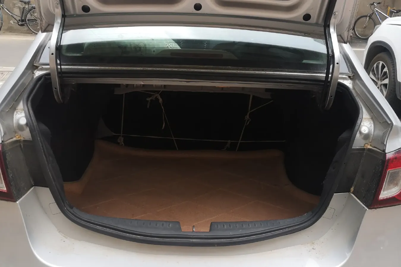 2012 ChangAn Alsvin V5 1.5L 114HP L4 5MT,autocango,china used car exporter,china ev exporter,chinese used car exporter,chinese used ev exporter