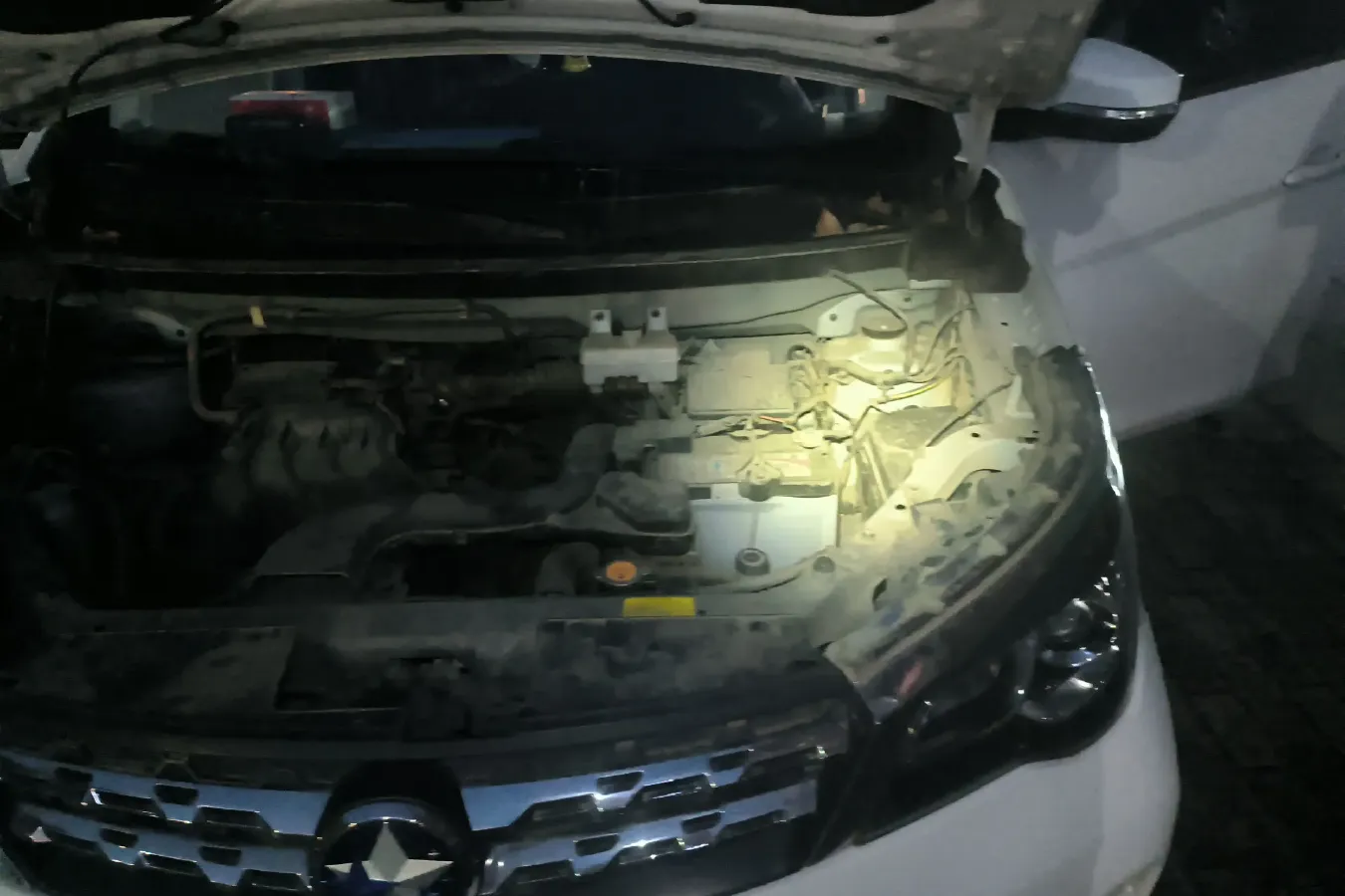 2017 Venucia M50V 1.6L 124HP L4 CVT,autocango,china used car exporter,china ev exporter,chinese used car exporter,chinese used ev exporter