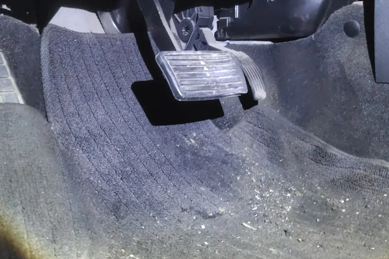 2015 BYD L3 1.5L 109HP L4 6DCT,autocango,china used car exporter,china ev exporter,chinese used car exporter,chinese used ev exporter