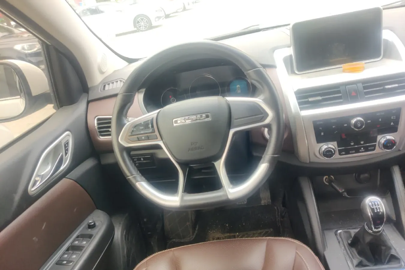 2017 BiSu T5 1.5T 150HP L4 6MT,autocango,china used car exporter,china ev exporter,chinese used car exporter,chinese used ev exporter