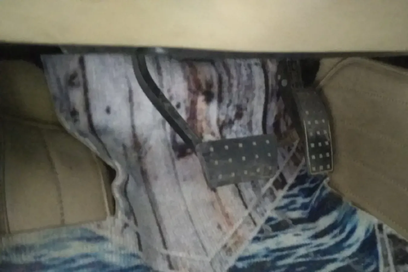 2007 Cadillac SLS 2.8L 209HP V6 5AT,autocango,china used car exporter,china ev exporter,chinese used car exporter,chinese used ev exporter