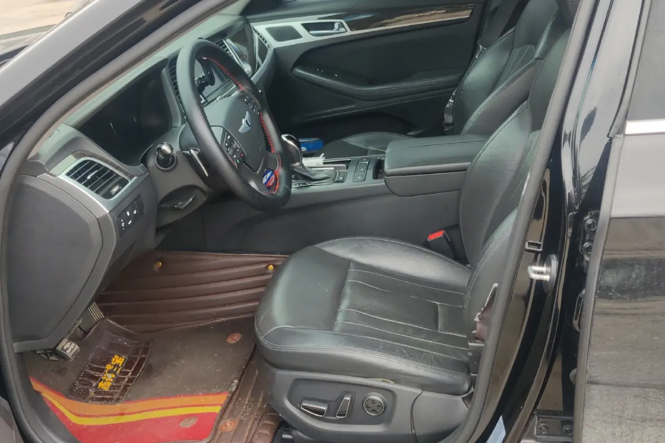 2015 Hyundai Cenesis 3.0L 257HP V6 8AT,autocango,china used car exporter,china ev exporter,chinese used car exporter,chinese used ev exporter