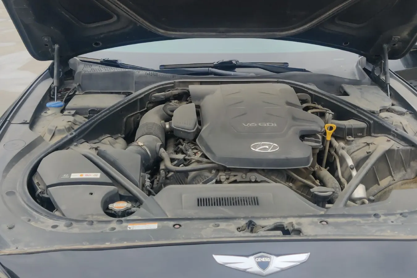 2015 Hyundai Cenesis 3.0L 257HP V6 8AT,autocango,china used car exporter,china ev exporter,chinese used car exporter,chinese used ev exporter