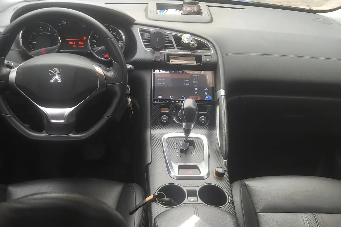 2015 Peugeot 3008 2.0L 147HP L4 6AT,autocango,china used car exporter,china ev exporter,chinese used car exporter,chinese used ev exporter