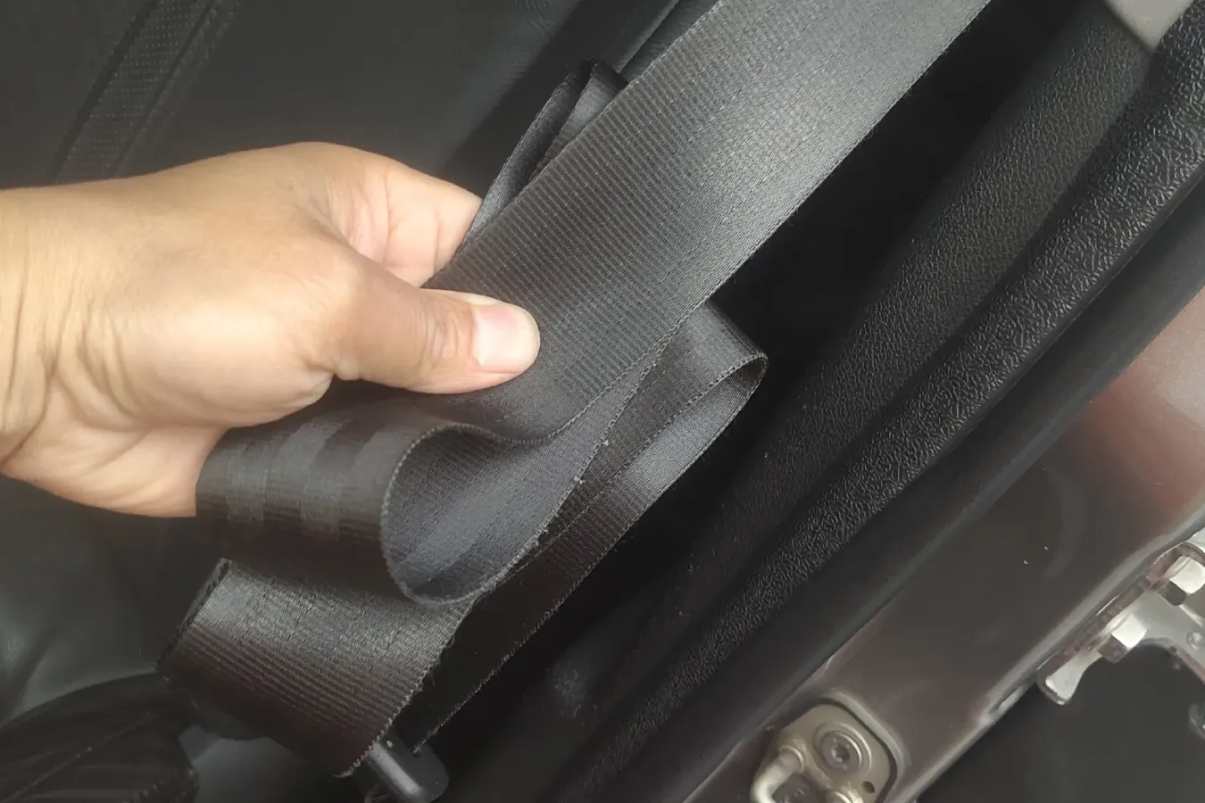 2015 Peugeot 3008 2.0L 147HP L4 6AT,autocango,china used car exporter,china ev exporter,chinese used car exporter,chinese used ev exporter