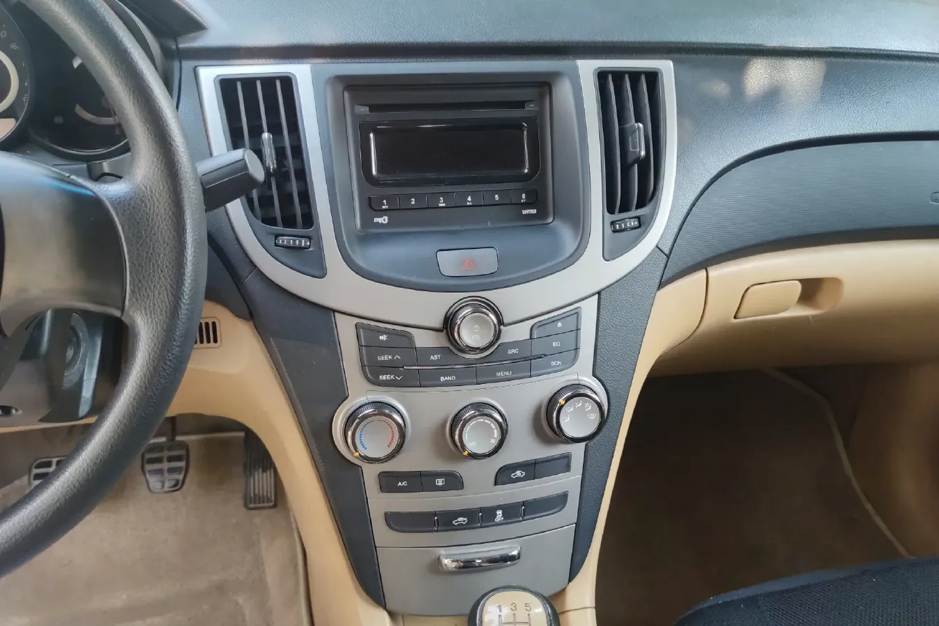 2010 Chery A3 1.6L 126HP L4 5MT,autocango,china used car exporter,china ev exporter,chinese used car exporter,chinese used ev exporter