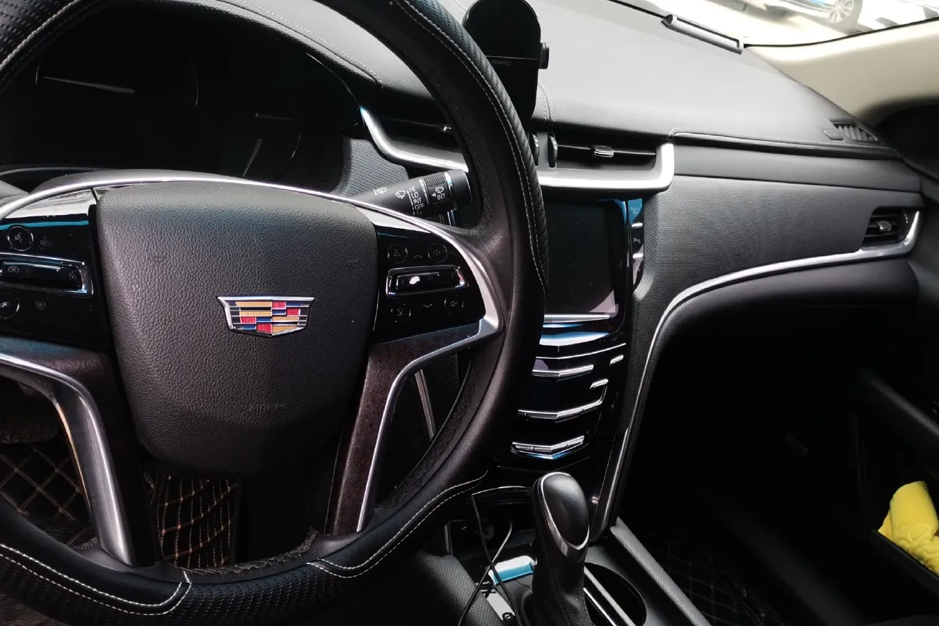 2018 Cadillac XTS 2.0T 269HP L4 6AT,autocango,china used car exporter,china ev exporter,chinese used car exporter,chinese used ev exporter