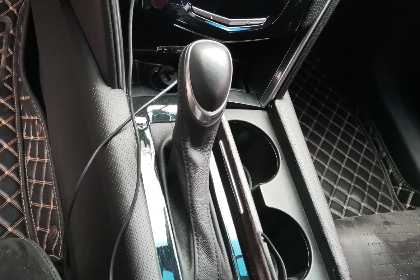 2018 Cadillac XTS 2.0T 269HP L4 6AT,autocango,china used car exporter,china ev exporter,chinese used car exporter,chinese used ev exporter