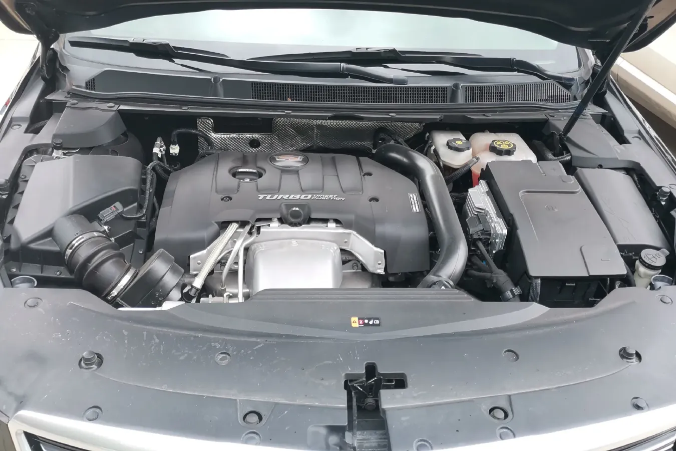 2018 Cadillac XTS 2.0T 269HP L4 6AT,autocango,china used car exporter,china ev exporter,chinese used car exporter,chinese used ev exporter