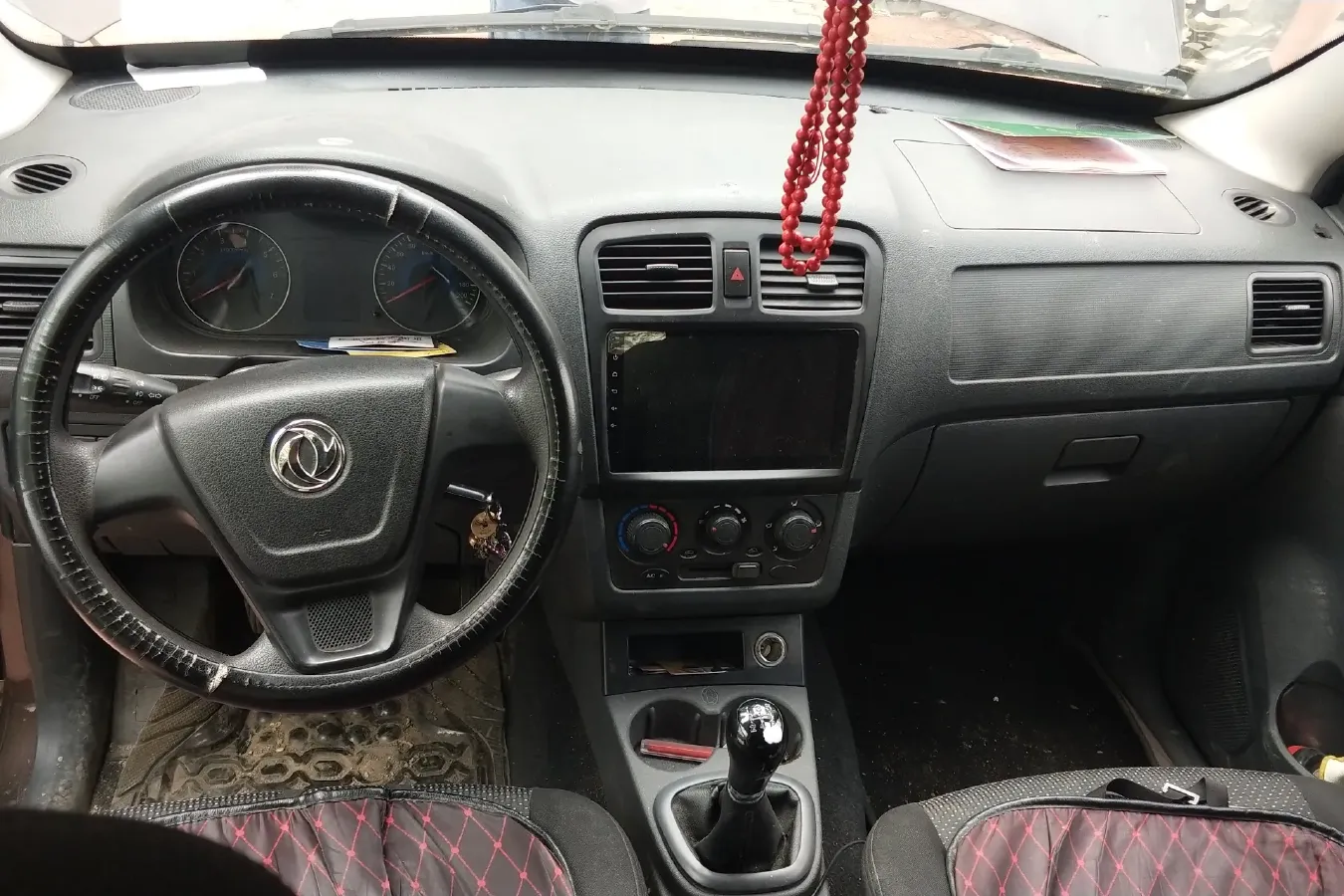 2018 DongFeng Fengon Fengon 330 1.5L 109HP L4 5MT,autocango,china used car exporter,china ev exporter,chinese used car exporter,chinese used ev exporter