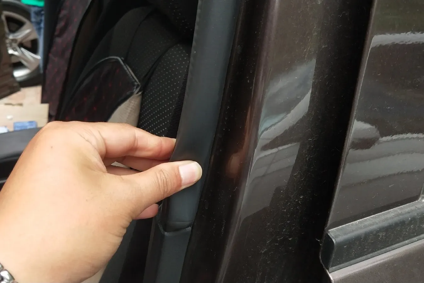 2018 DongFeng Fengon Fengon 330 1.5L 109HP L4 5MT,autocango,china used car exporter,china ev exporter,chinese used car exporter,chinese used ev exporter