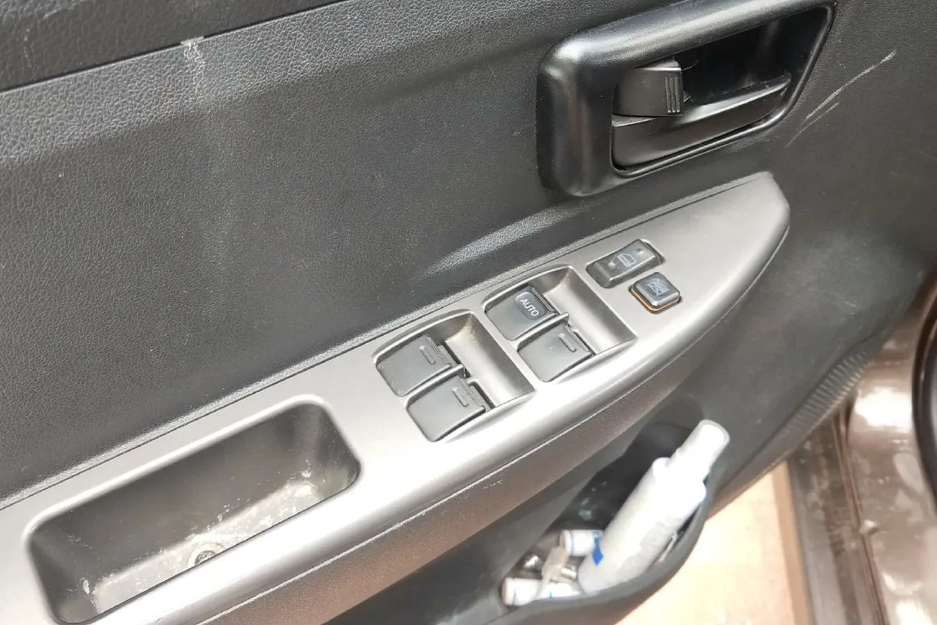 2018 DongFeng Fengon Fengon 330 1.5L 109HP L4 5MT,autocango,china used car exporter,china ev exporter,chinese used car exporter,chinese used ev exporter