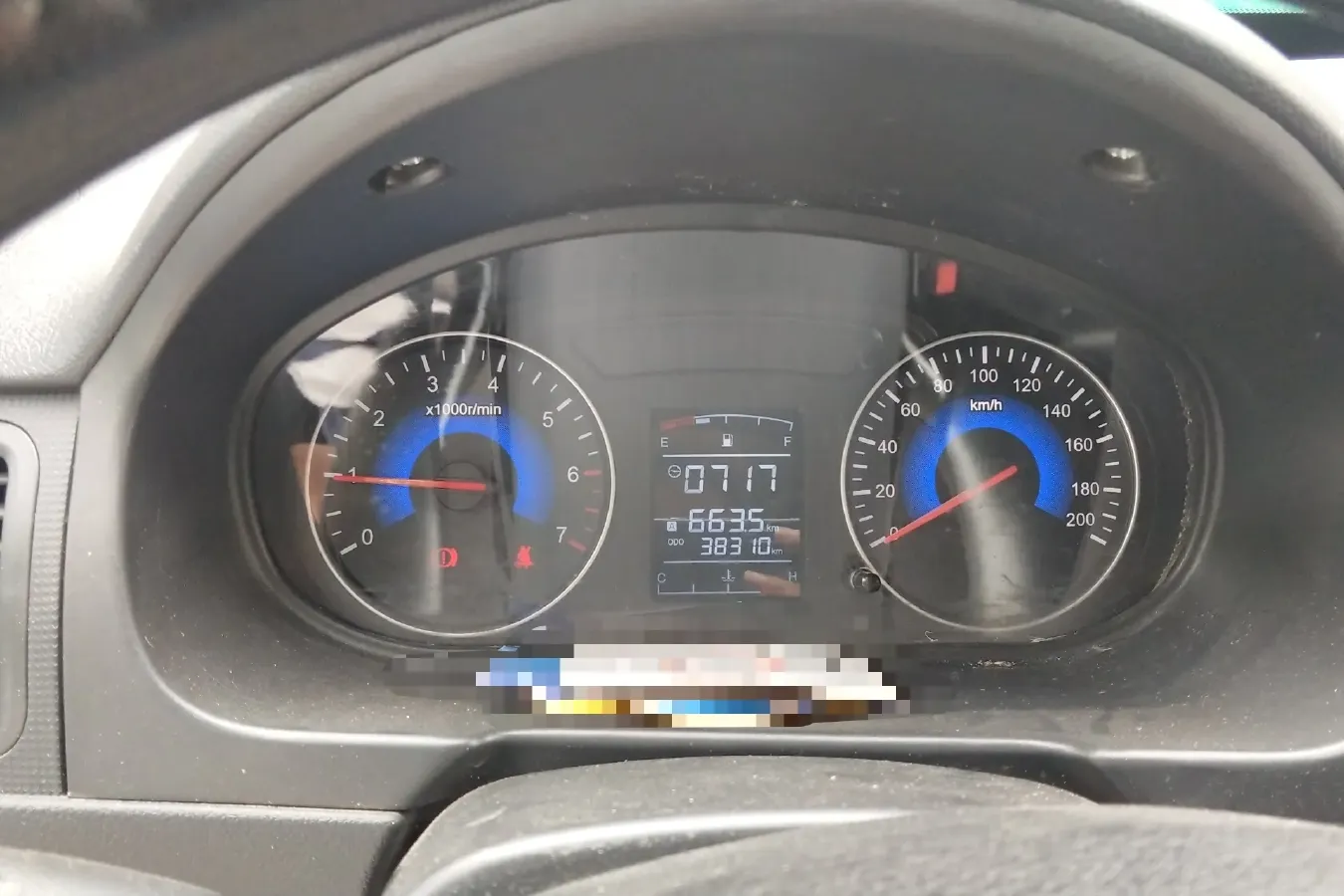 2018 DongFeng Fengon Fengon 330 1.5L 109HP L4 5MT,autocango,china used car exporter,china ev exporter,chinese used car exporter,chinese used ev exporter