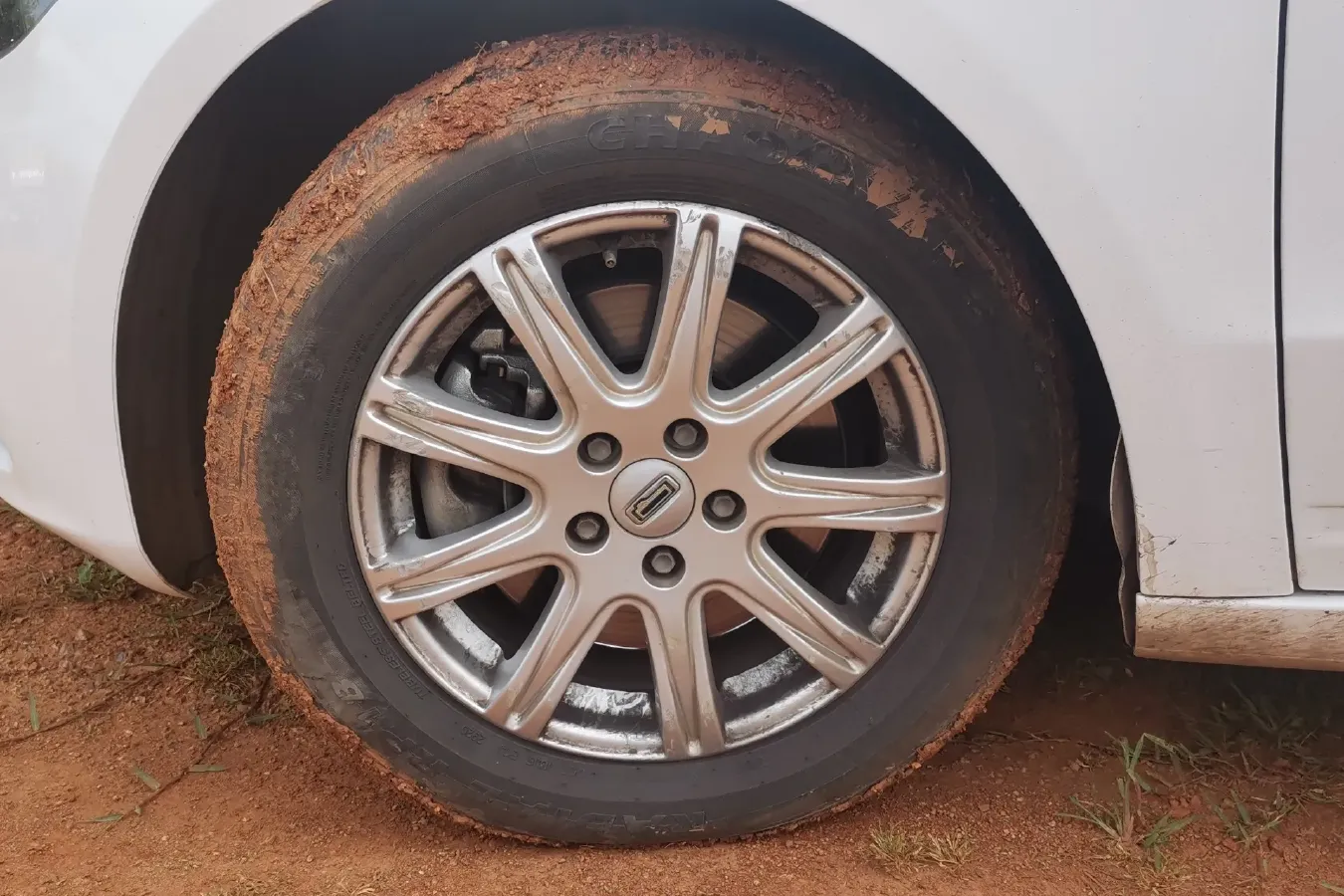 2018 Qoros 3 1.6L 126HP L4 6DCT,autocango,china used car exporter,china ev exporter,chinese used car exporter,chinese used ev exporter