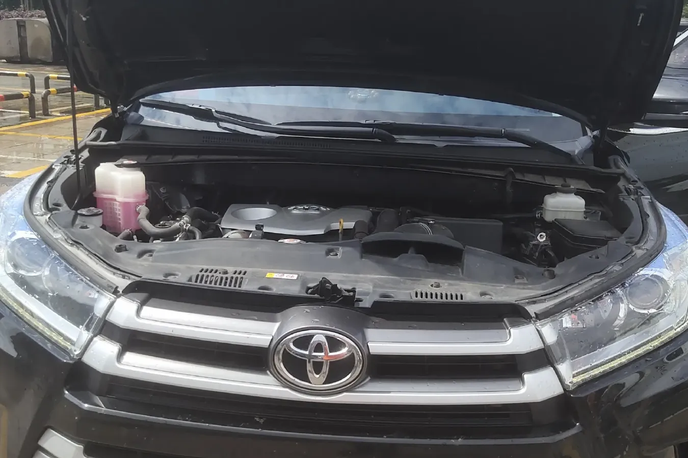 2021 Toyota Highlander 2.0T 220HP L4 6AT,autocango,china used car exporter,china ev exporter,chinese used car exporter,chinese used ev exporter