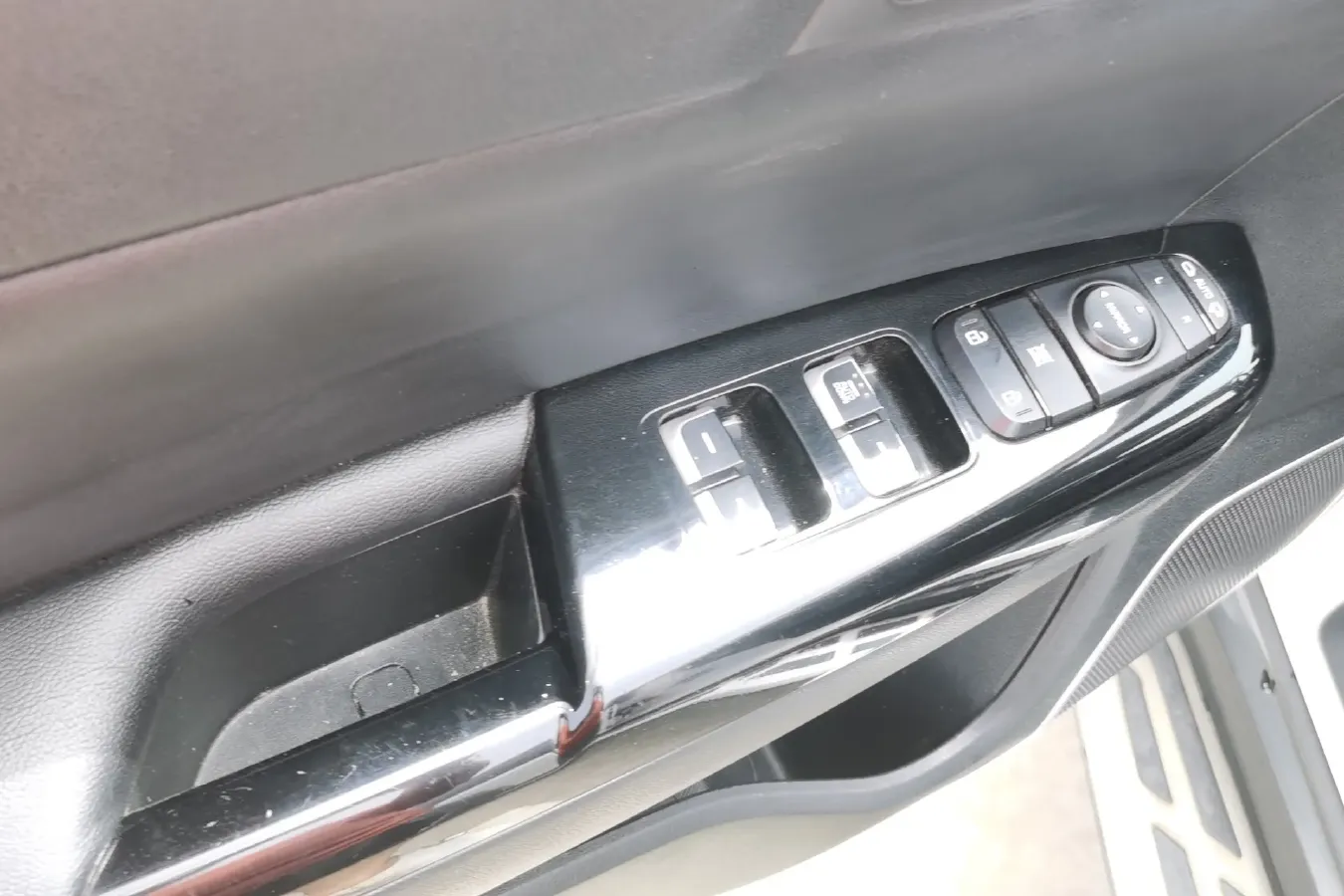 2016 Kia KX5 1.6T 177HP L4 7DCT,autocango,china used car exporter,china ev exporter,chinese used car exporter,chinese used ev exporter