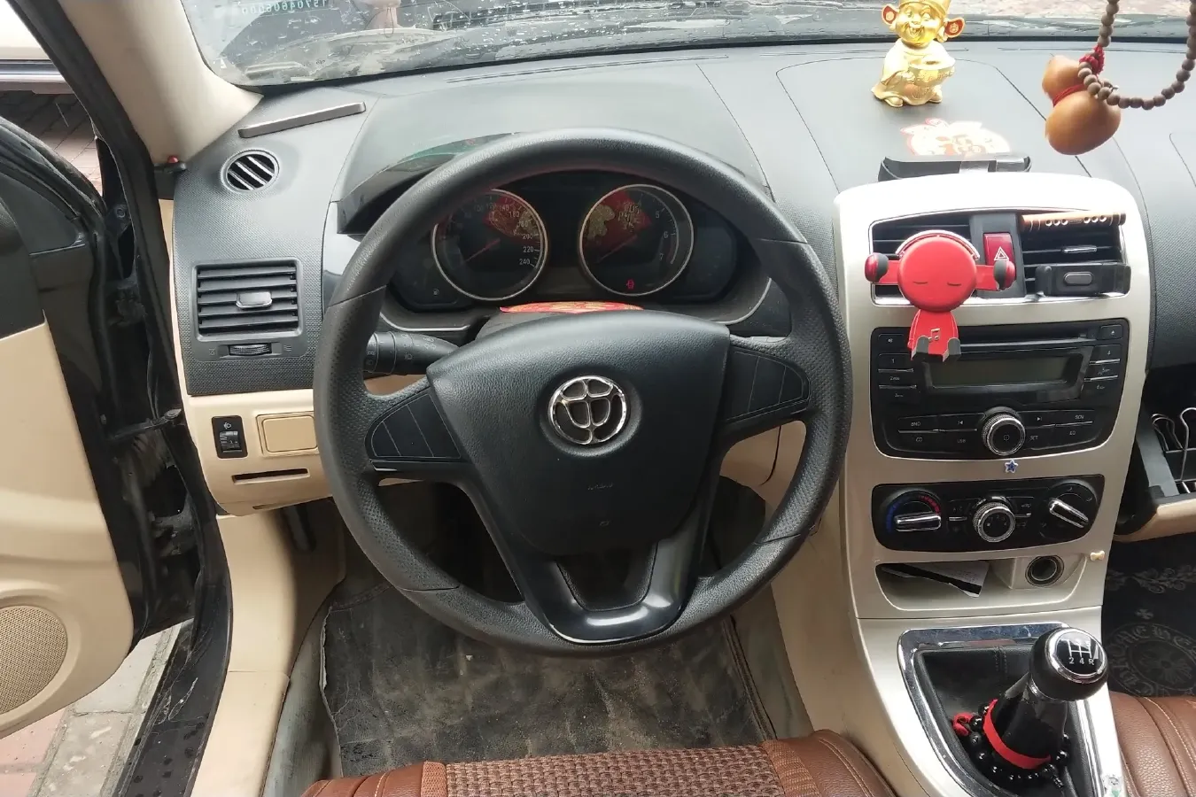 2013 Brilliance Auto H330 1.5L 105HP L4 5MT,autocango,china used car exporter,china ev exporter,chinese used car exporter,chinese used ev exporter