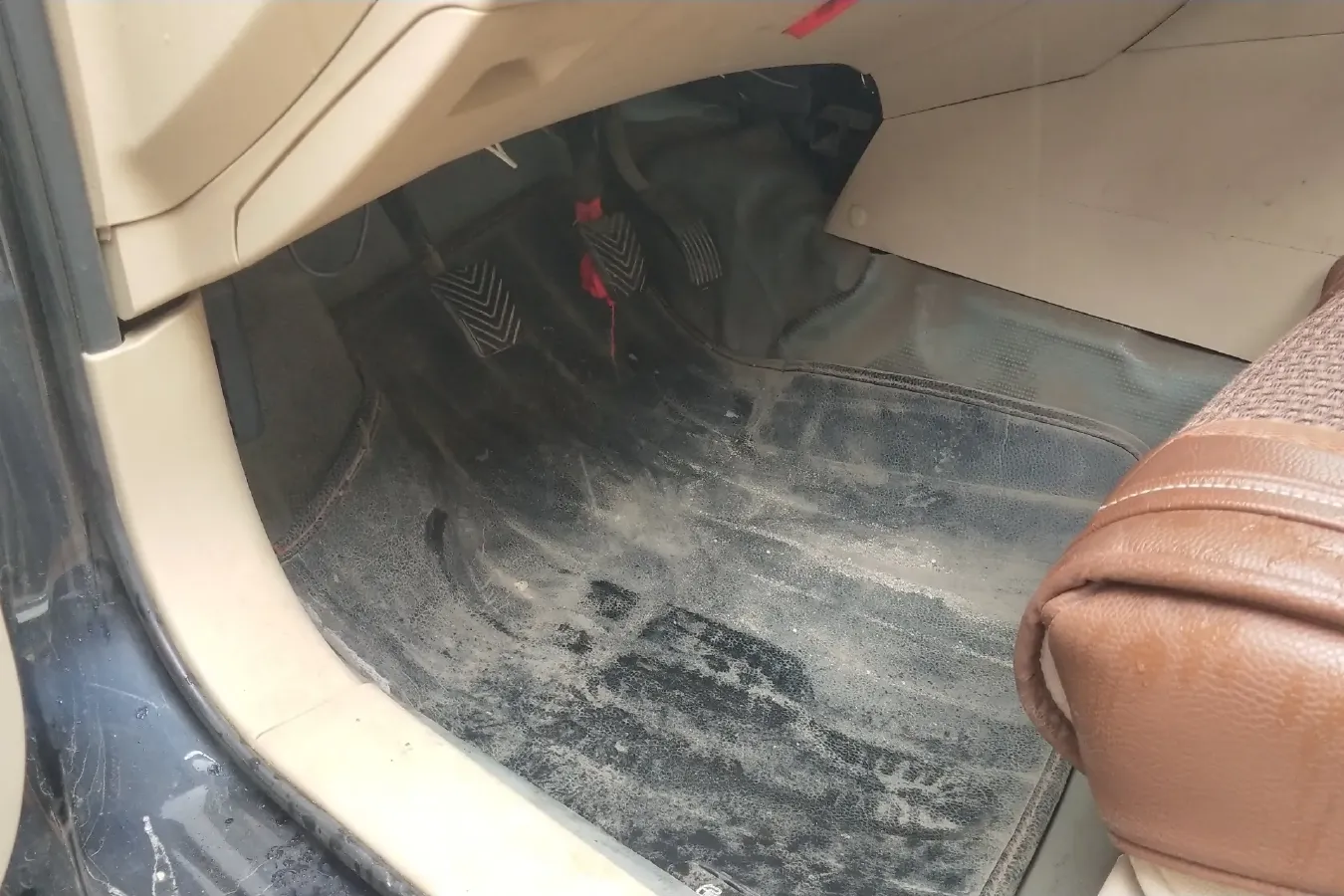 2013 Brilliance Auto H330 1.5L 105HP L4 5MT,autocango,china used car exporter,china ev exporter,chinese used car exporter,chinese used ev exporter