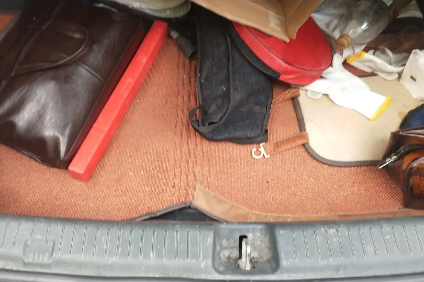 2013 Brilliance Auto H330 1.5L 105HP L4 5MT,autocango,china used car exporter,china ev exporter,chinese used car exporter,chinese used ev exporter