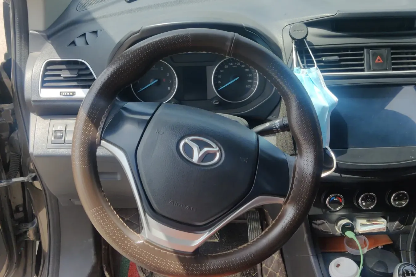 2017 Enranger 727 1.5L 112HP L4 5MT,autocango,china used car exporter,china ev exporter,chinese used car exporter,chinese used ev exporter