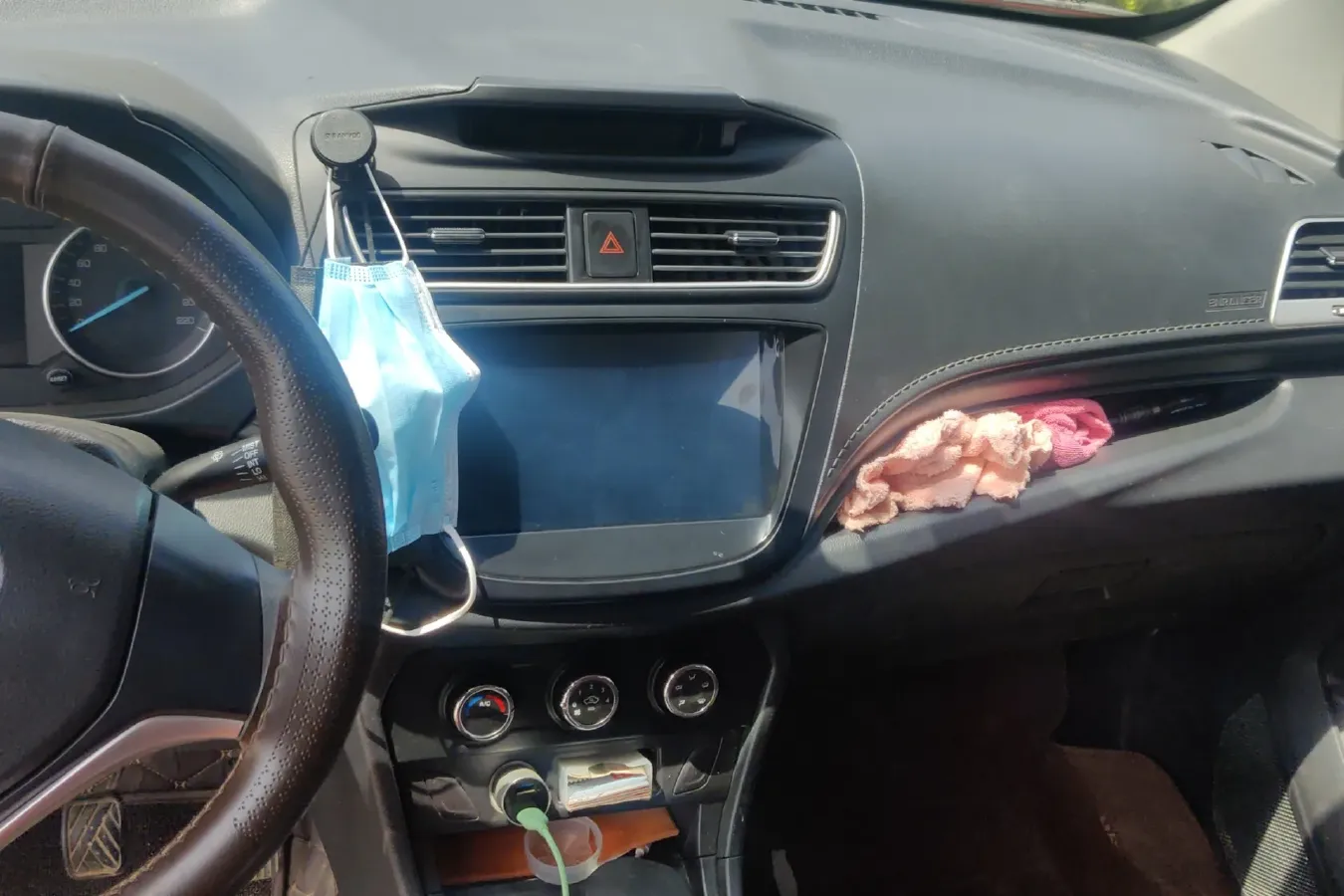 2017 Enranger 727 1.5L 112HP L4 5MT,autocango,china used car exporter,china ev exporter,chinese used car exporter,chinese used ev exporter