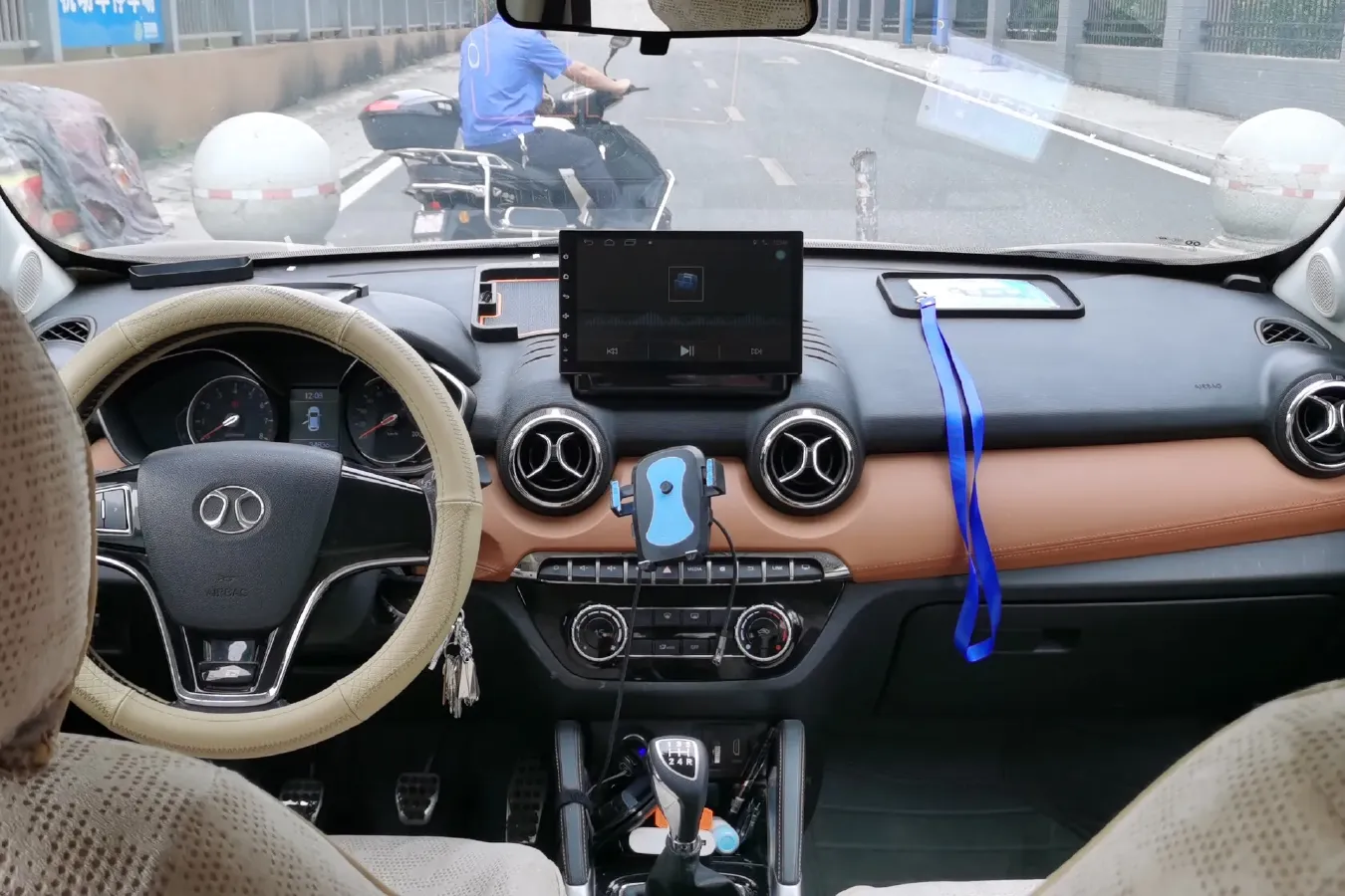 2016 BeiJing Auto Senova X35 1.5L 116HP L4 5MT,autocango,china used car exporter,china ev exporter,chinese used car exporter,chinese used ev exporter