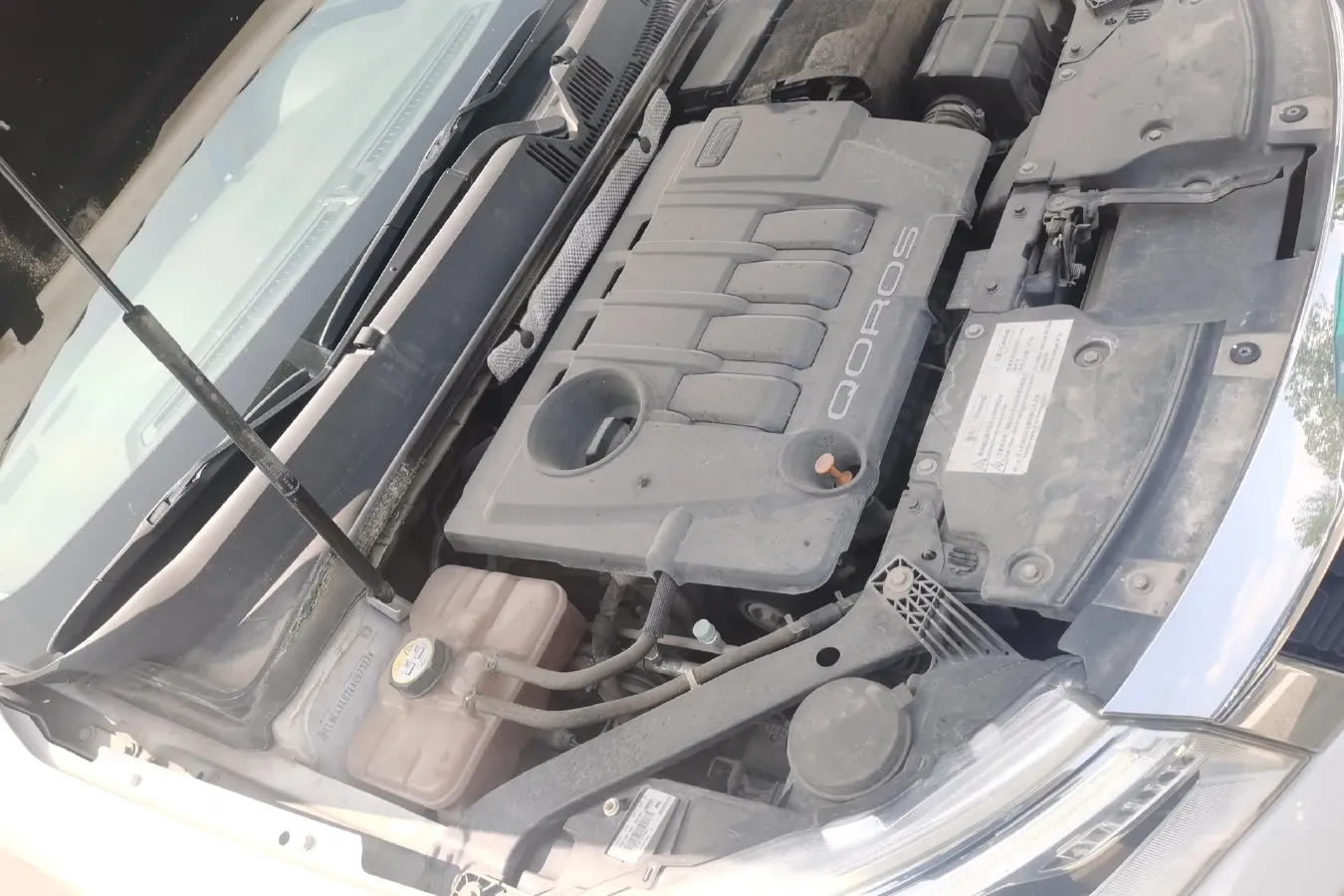 2014 Qoros 3 1.6T 156HP L4 6DCT,autocango,china used car exporter,china ev exporter,chinese used car exporter,chinese used ev exporter