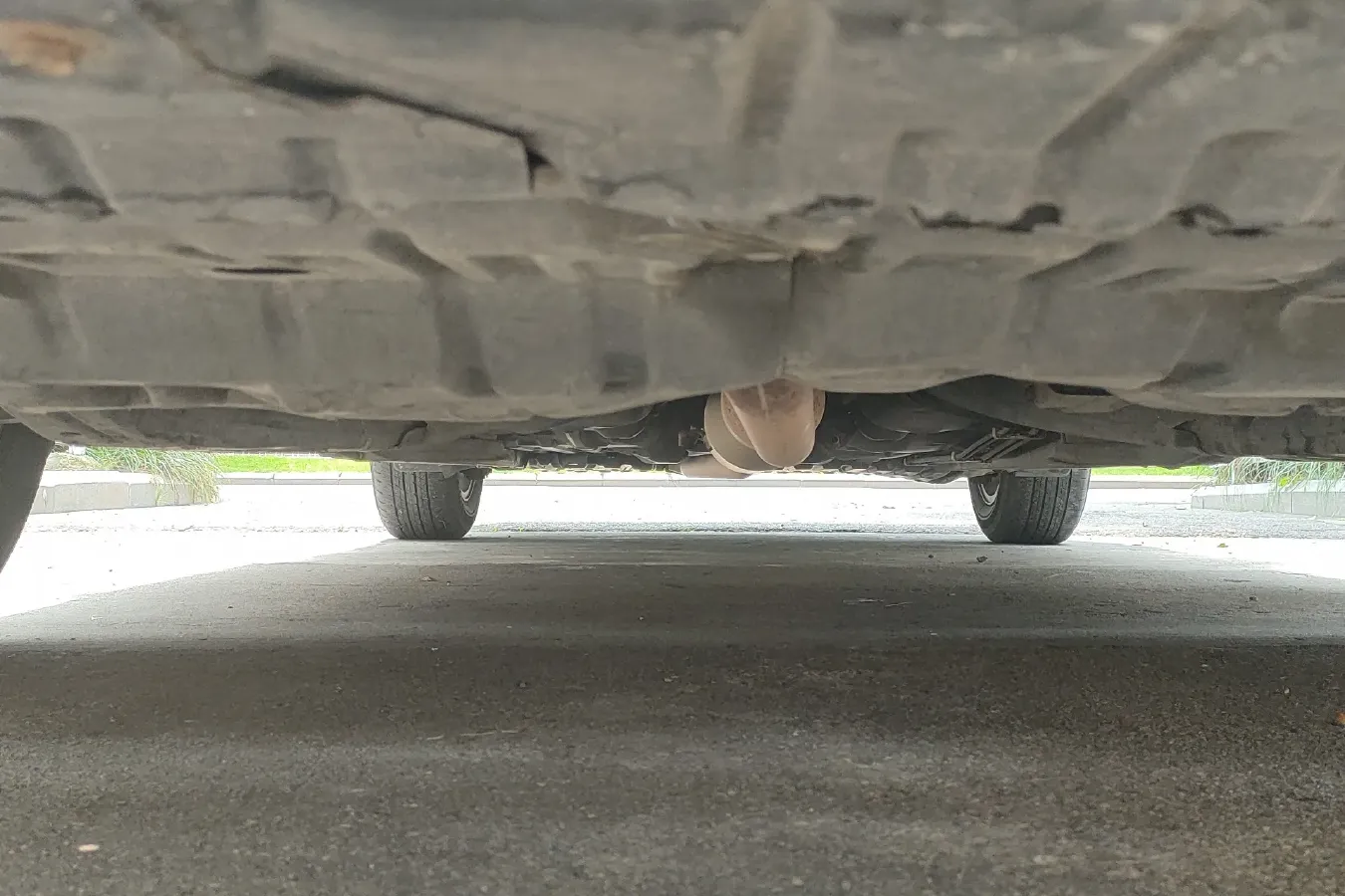 2012 Toyota Camry 2.0L 148HP L4 4AT,autocango,china used car exporter,china ev exporter,chinese used car exporter,chinese used ev exporter