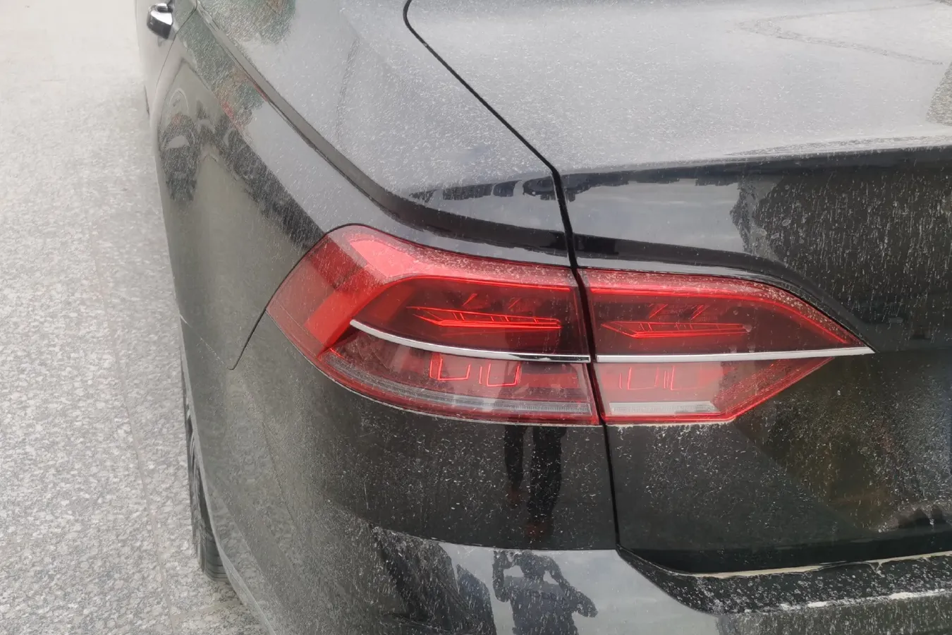 2018 Volkswagen Phideon 2.0T 224HP L4 7DCT,autocango,china used car exporter,china ev exporter,chinese used car exporter,chinese used ev exporter