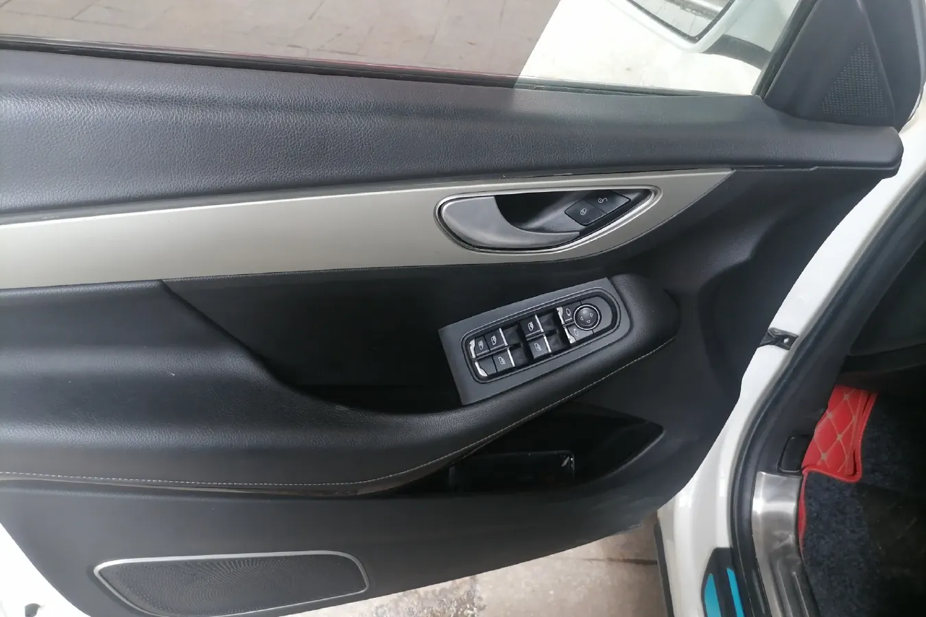 2016 Zotye SR7 1.5T 150HP L4 CVT,autocango,china used car exporter,china ev exporter,chinese used car exporter,chinese used ev exporter