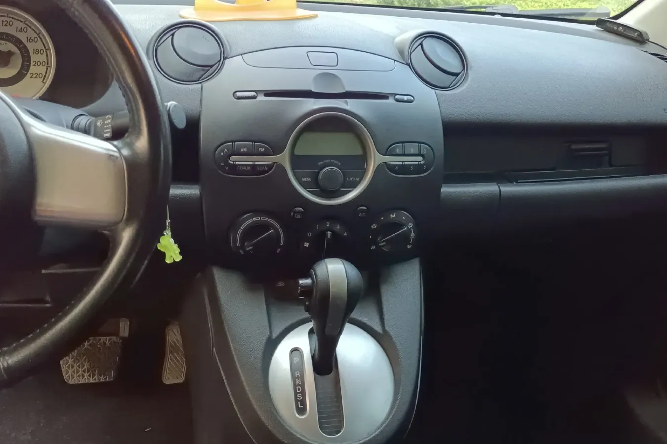 2009 Mazda 2 1.5L 103HP L4 4AT,autocango,china used car exporter,china ev exporter,chinese used car exporter,chinese used ev exporter