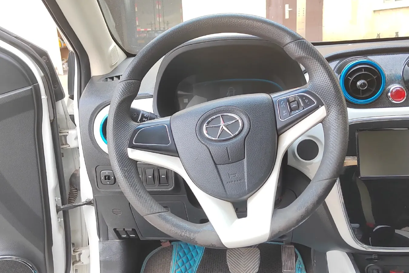 2015 JAC iEV BEV 23KWH,autocango,china used car exporter,china ev exporter,chinese used car exporter,chinese used ev exporter