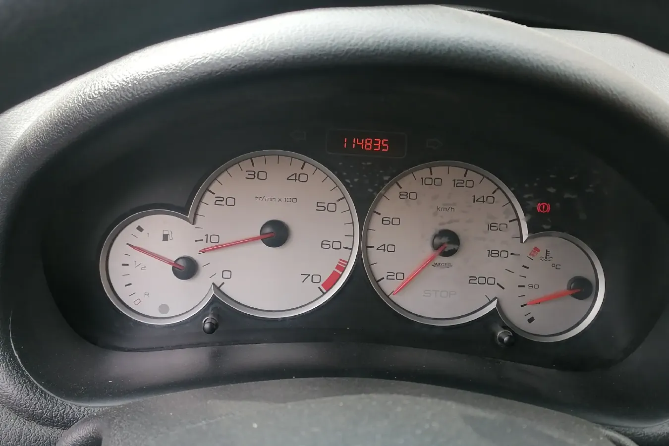 2010 Citroen C2 1.4L 76HP L4 5MT,autocango,china used car exporter,china ev exporter,chinese used car exporter,chinese used ev exporter