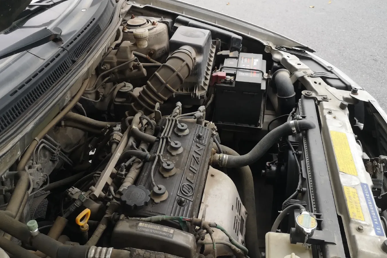 2009 LiFan 620 1.6L 106HP L4 5MT,autocango,china used car exporter,china ev exporter,chinese used car exporter,chinese used ev exporter