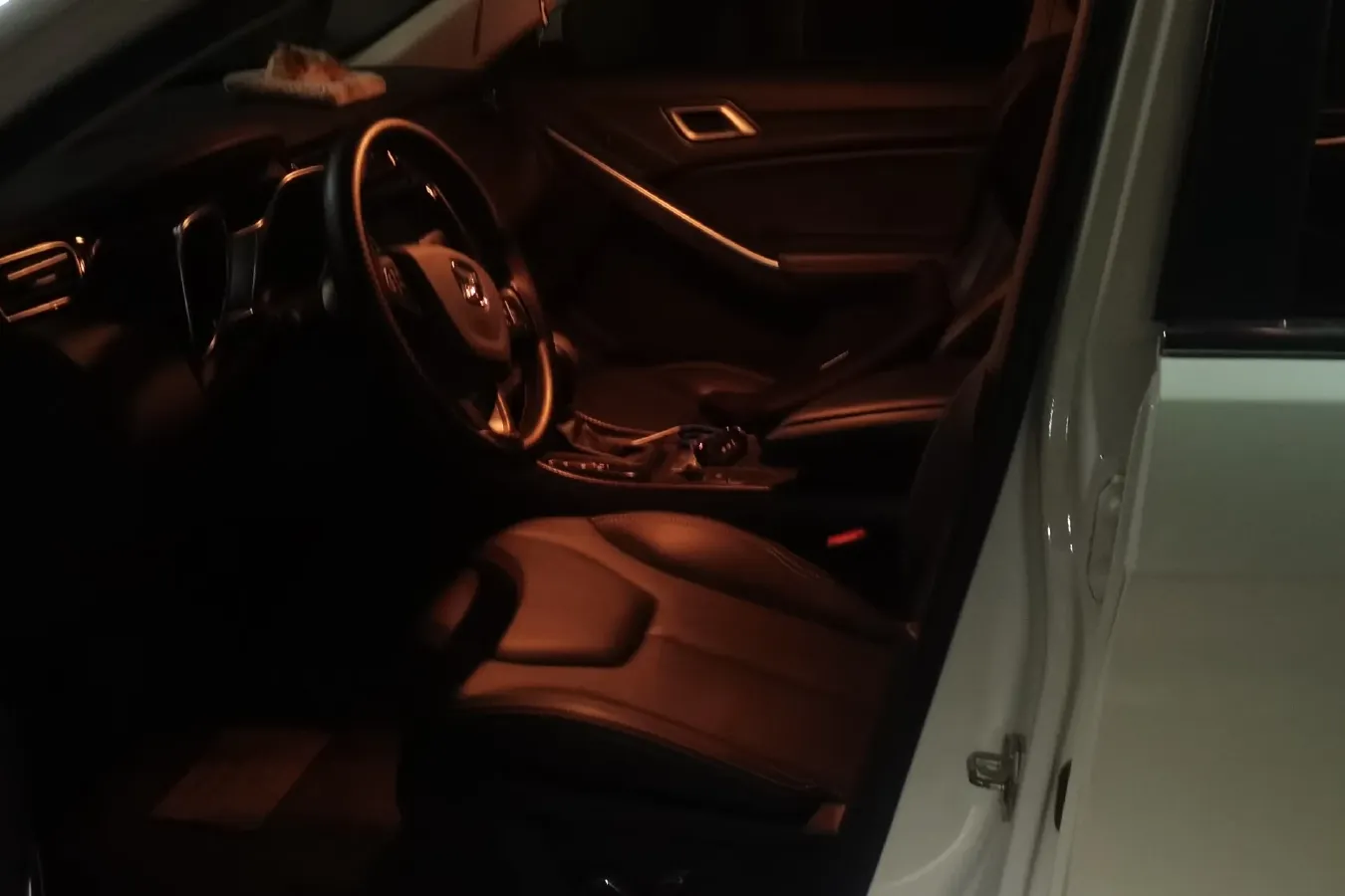 2016 JMC YuSheng S330 1.5T 163HP L4 6AT,autocango,china used car exporter,china ev exporter,chinese used car exporter,chinese used ev exporter