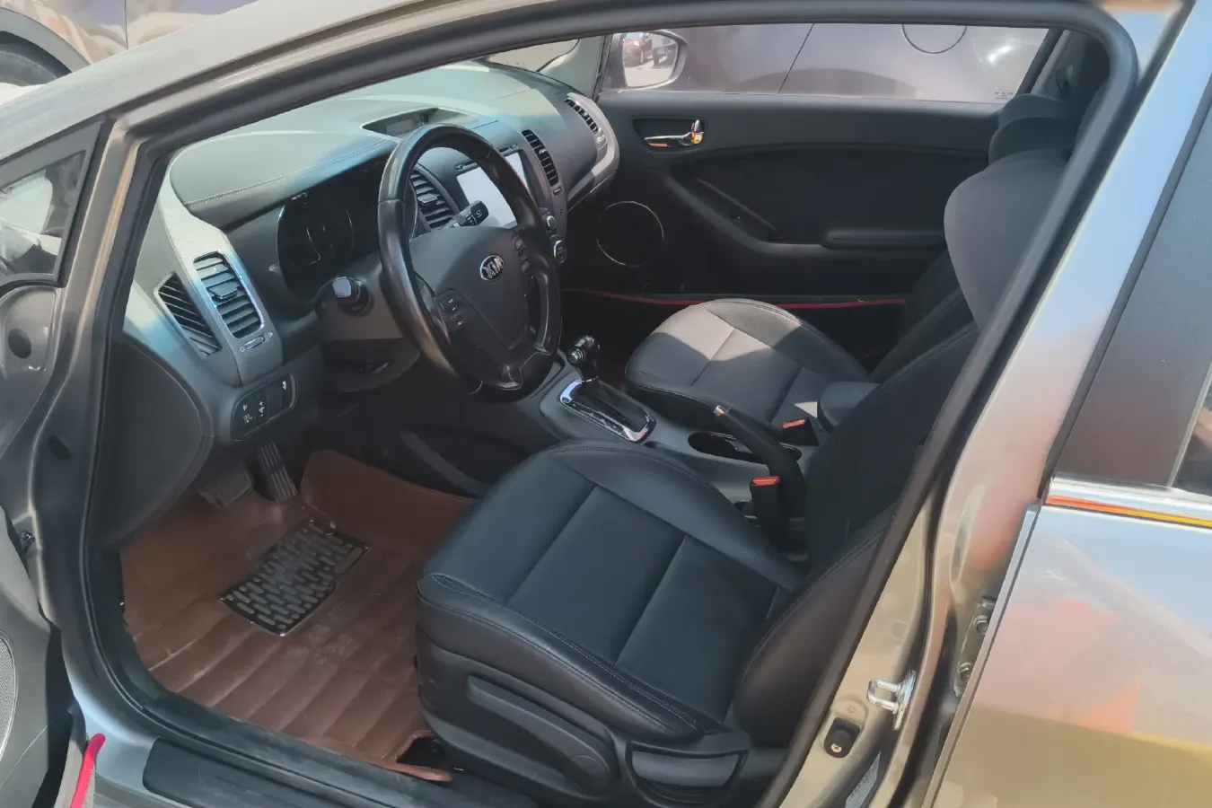 2015 Kia K3 1.6L 128HP L4 6AT,autocango,china used car exporter,china ev exporter,chinese used car exporter,chinese used ev exporter