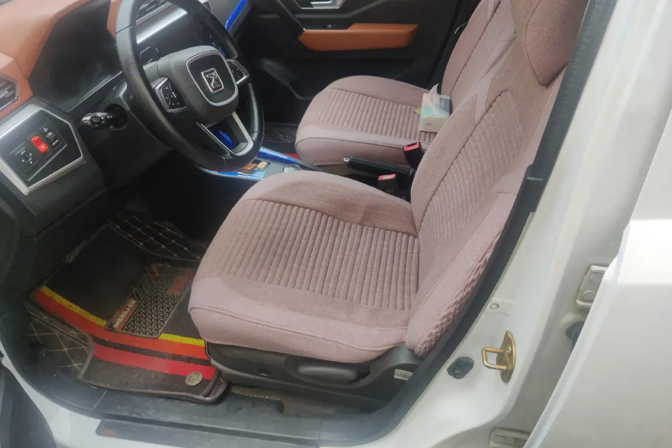 2017 Zotye Cloud 100 BEV 20KWH,autocango,china used car exporter,china ev exporter,chinese used car exporter,chinese used ev exporter