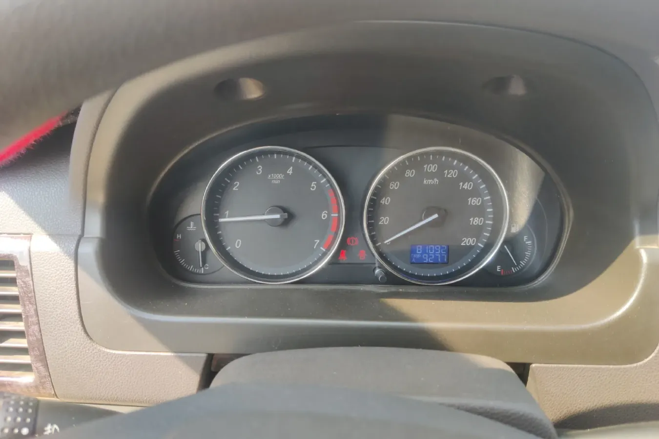 2015 BAIC WeiWang M30 1.5L 116HP L4 5MT,autocango,china used car exporter,china ev exporter,chinese used car exporter,chinese used ev exporter